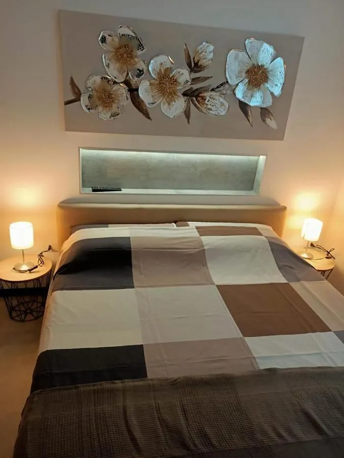 Appartamento Gold House Filzi Carate Brianza